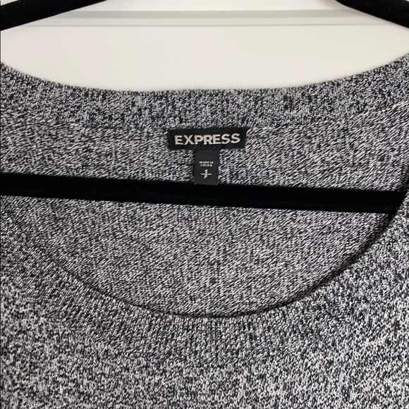 Express Oversized Sweater - Picture 2 of 3